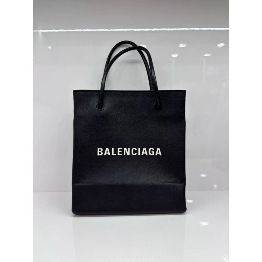 Balenciaga Women Pre-Loved Bag Very Good Condition